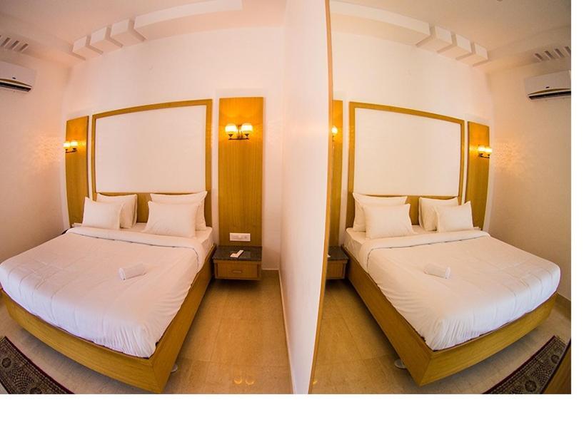Apoorva Resorts Dāvangere Exterior foto
