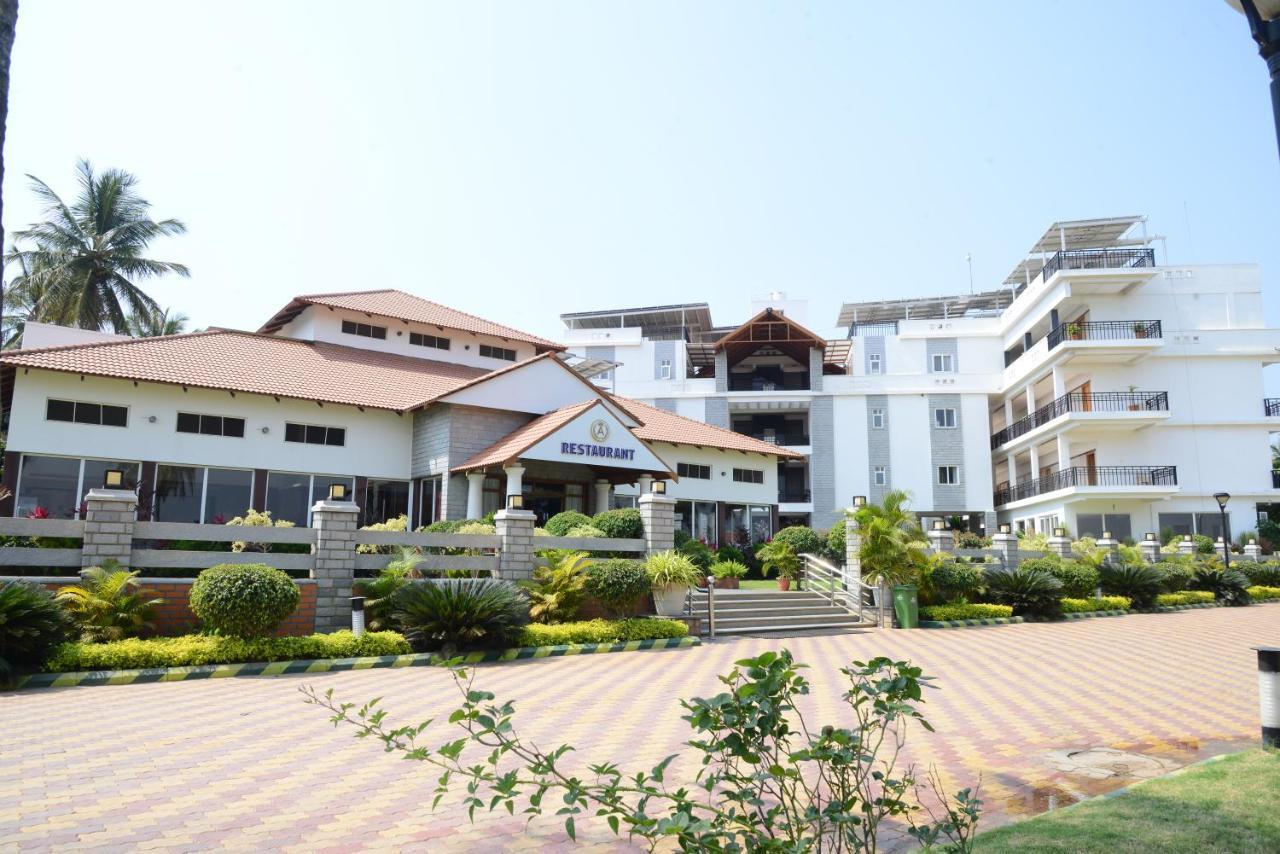 Apoorva Resorts Dāvangere Exterior foto